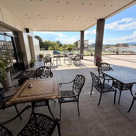 Apartment Private In Paradiso